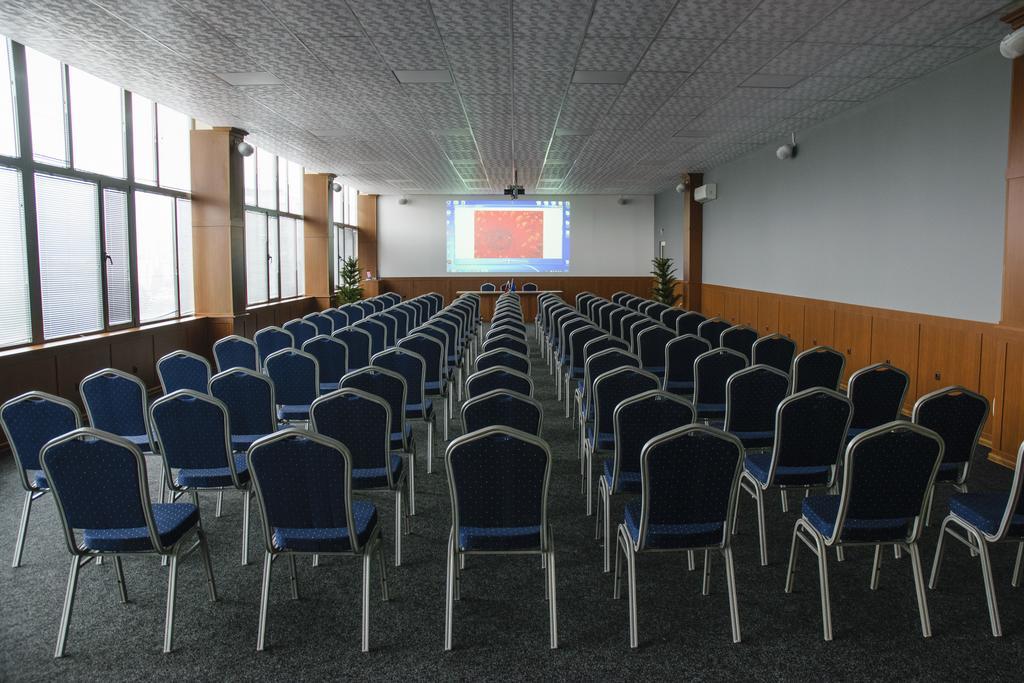Hotel Elit Pernik Extérieur photo