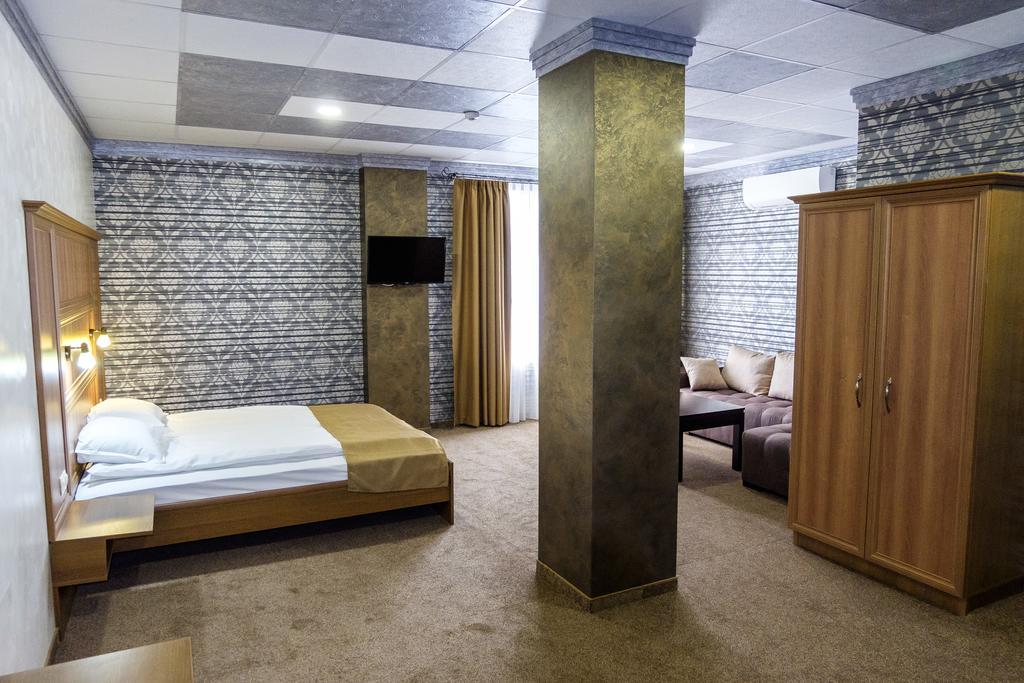 Hotel Elit Pernik Extérieur photo