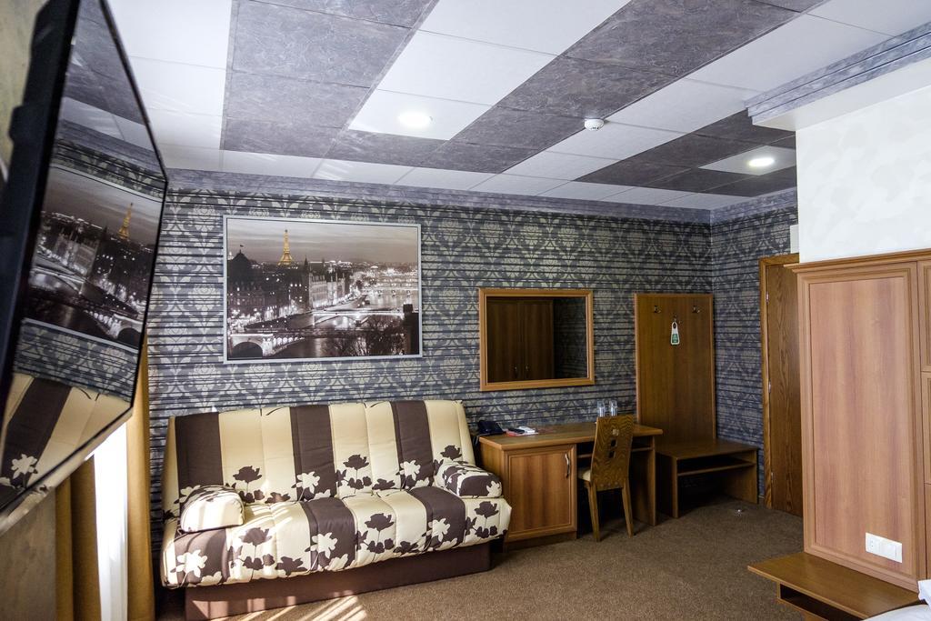 Hotel Elit Pernik Extérieur photo